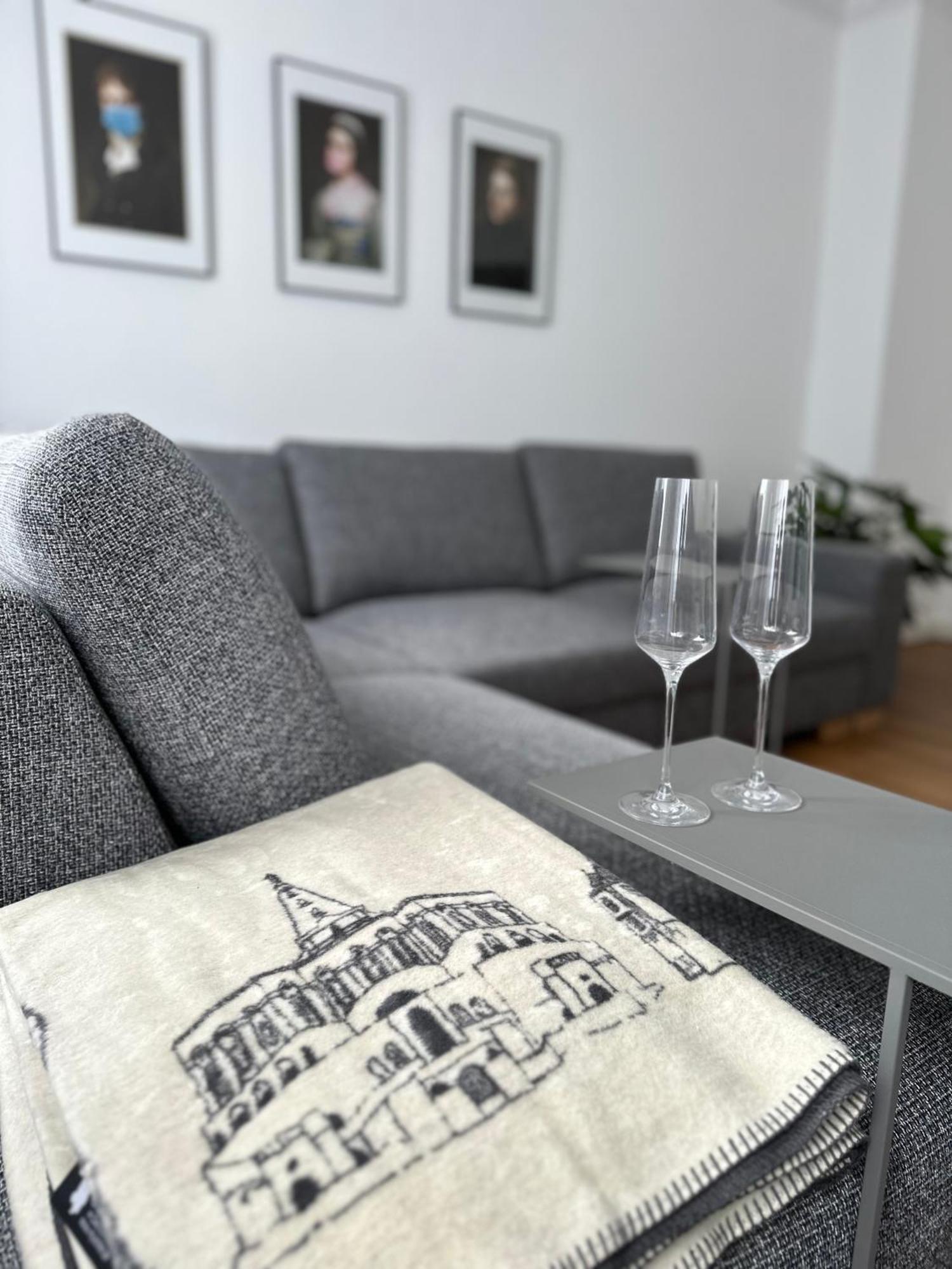 Apartment In Bad Wilhelmshoehe Mit Grossem Balkon Im Gruenen Und Kostenfreien Parkplaetzen Cassel Extérieur photo