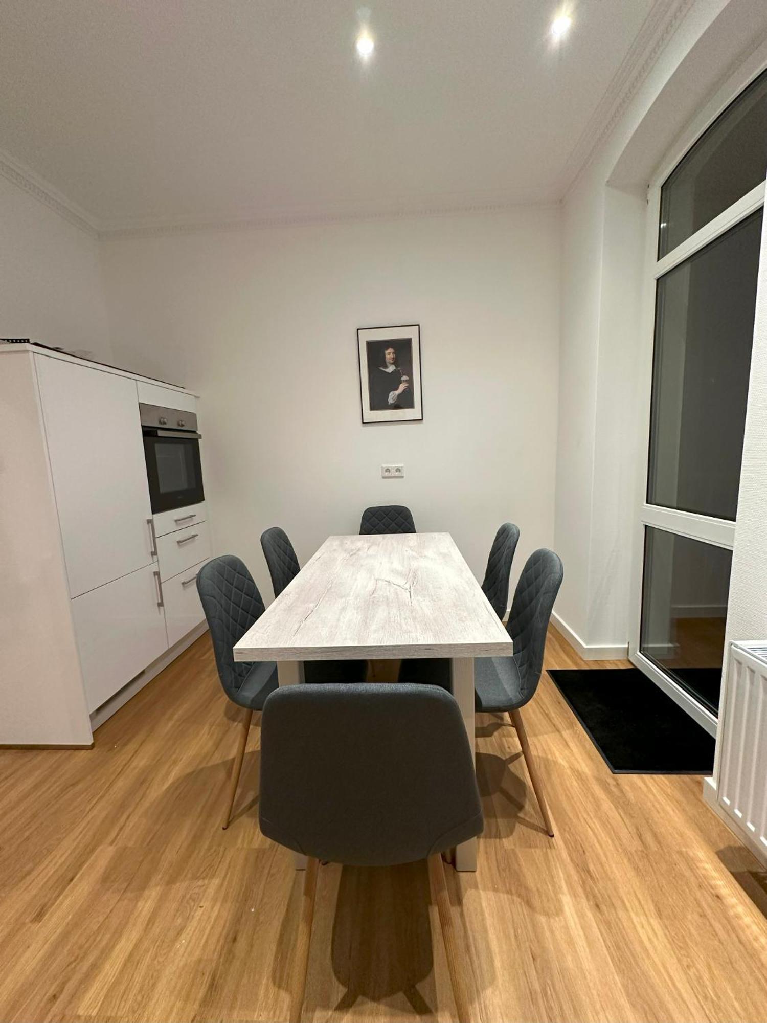 Apartment In Bad Wilhelmshoehe Mit Grossem Balkon Im Gruenen Und Kostenfreien Parkplaetzen Cassel Extérieur photo